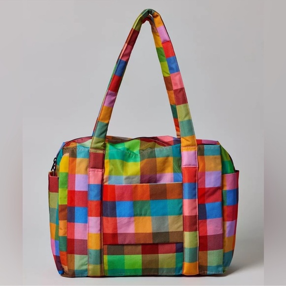 BAGGU Handbags - BAGGU Small Cloud Carry-On Bag - Madras Plaid Rainbow UO Exclusive